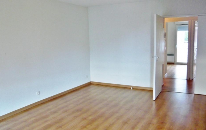 ACCESS IMMOBILIER : Appartement | LONS (64140) | 66 m2 | 653 € 