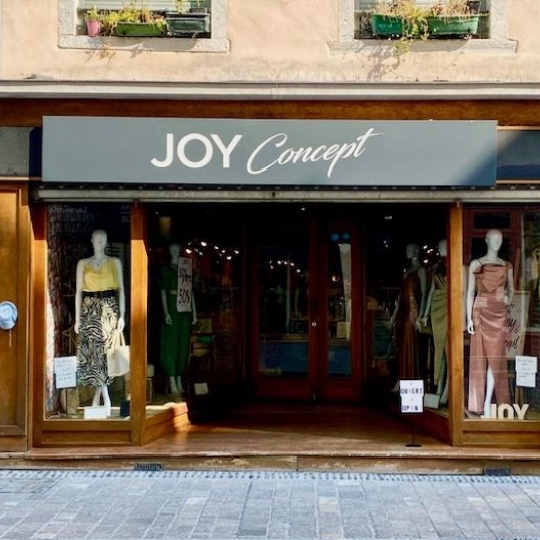 AIC IMMOBILIER : Office | PAU (64000) | 130.00m2 | 1 750 € 