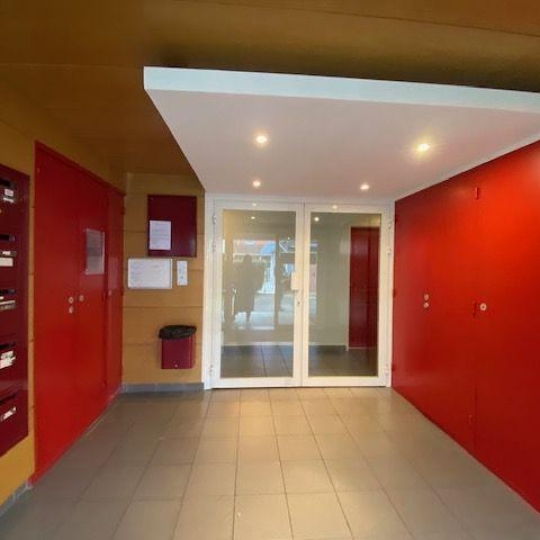  AIC IMMOBILIER : Appartement | LONS (64140) | 42 m2 | 119 000 € 