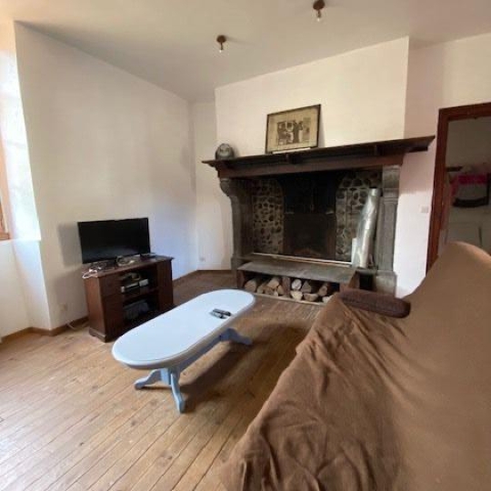 AIC IMMOBILIER : Apartment | LOUVIE-JUZON (64260) | 48 m2 | 80 000 € 