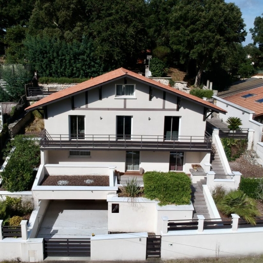 AIC IMMOBILIER : Maison / Villa | CAPBRETON (40130) | 208.00m2 | 795 000 € AIC IMMOBILIER : Maison / Villa | CAPBRETON (40130) | 208.00m2 | 795 000 €