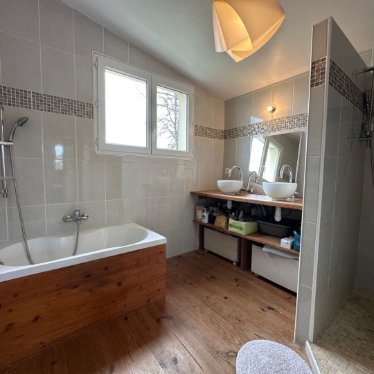  AIC IMMOBILIER : Maison / Villa | PESSAC (33600) | 124 m2 | 425 000 € 