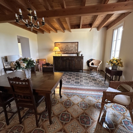  AIC IMMOBILIER : Maison / Villa | PUISSEGUIN (33570) | 180 m2 | 297 000 &euro; 