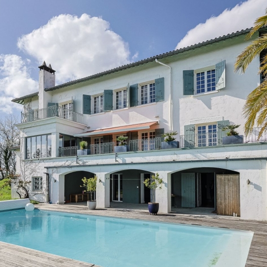  AIC IMMOBILIER : Domaines / Propriétés | JURANCON (64110) | 386 m2 | 1 395 000 &euro; 