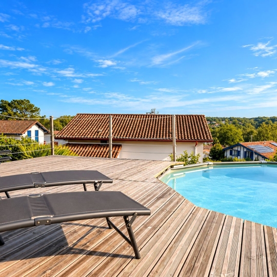  AIC IMMOBILIER : Maison / Villa | BASSUSSARRY (64200) | 161 m2 | 945 000 &euro; 