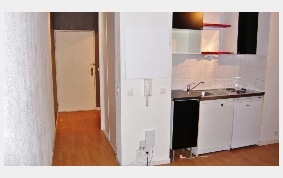 AIC IMMOBILIER : Appartement | PAU (64000) | 31 m2 | 370 &euro; 