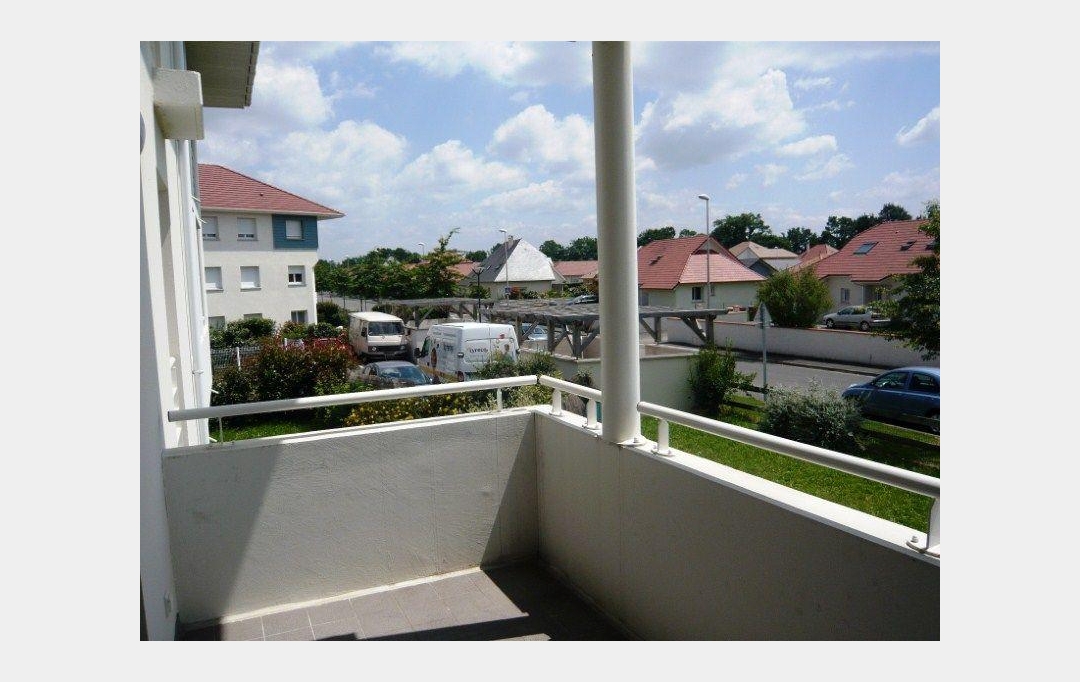 AIC IMMOBILIER : Appartement | LONS (64140) | 45 m2 | 519 € 