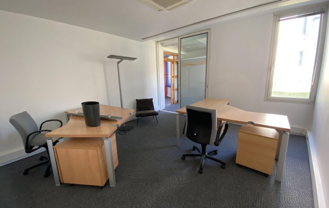ACCESS IMMOBILIER : Local / Bureau | PAU (64000) | 18 m2 | 400 € 