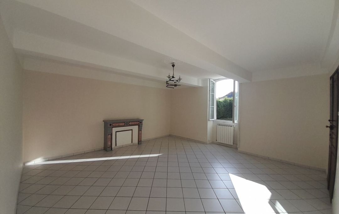 AIC IMMOBILIER : Maison / Villa | LESCAR (64230) | 132 m2 | 990 € 