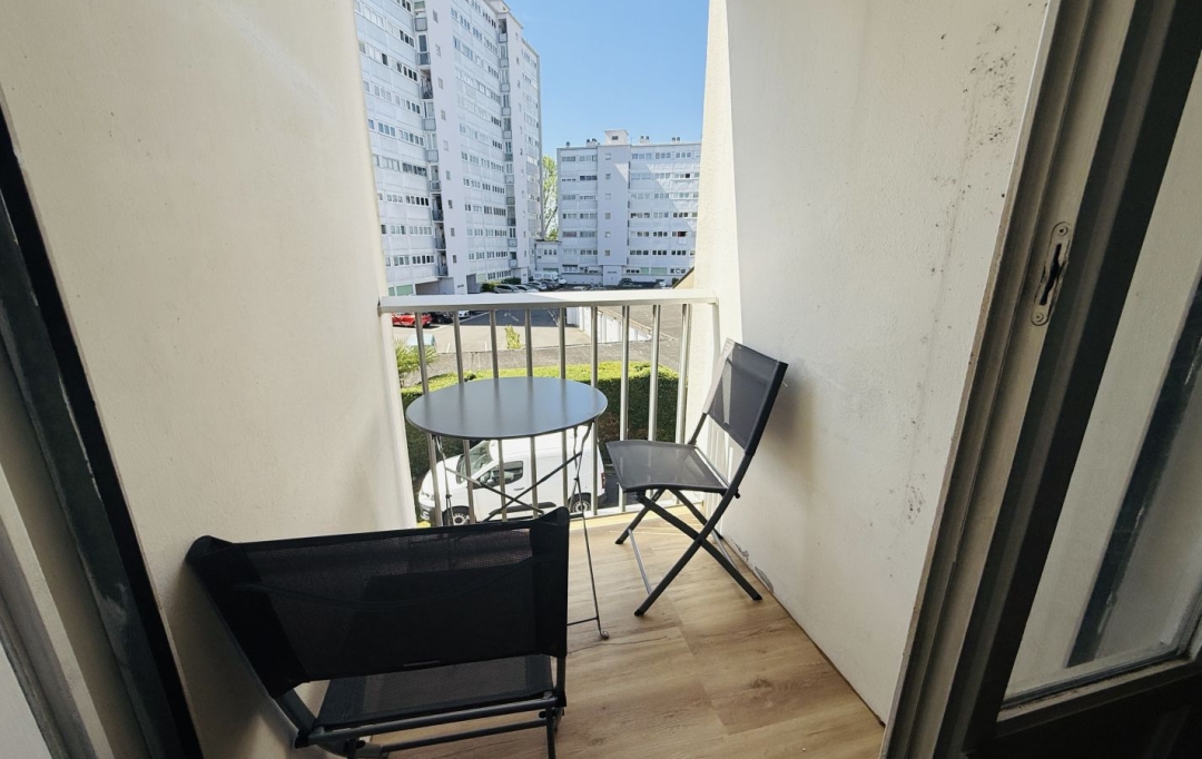 AIC IMMOBILIER : Appartement | PAU (64000) | 32 m2 | 650 &euro; 