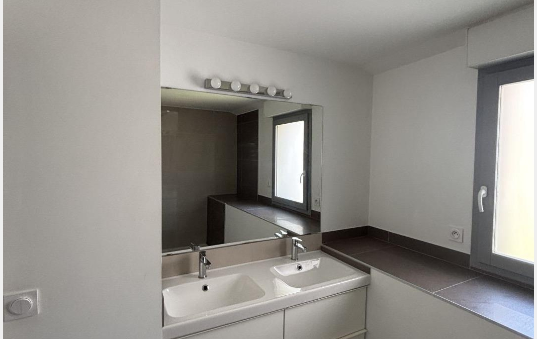 AIC IMMOBILIER : Appartement | PAU (64000) | 75 m2 | 1 015 &euro; 