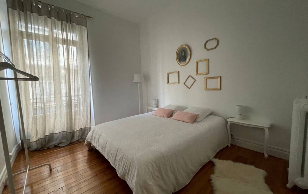 AIC IMMOBILIER : Appartement | PAU (64000) | 66 m2 | 180 000 € 
