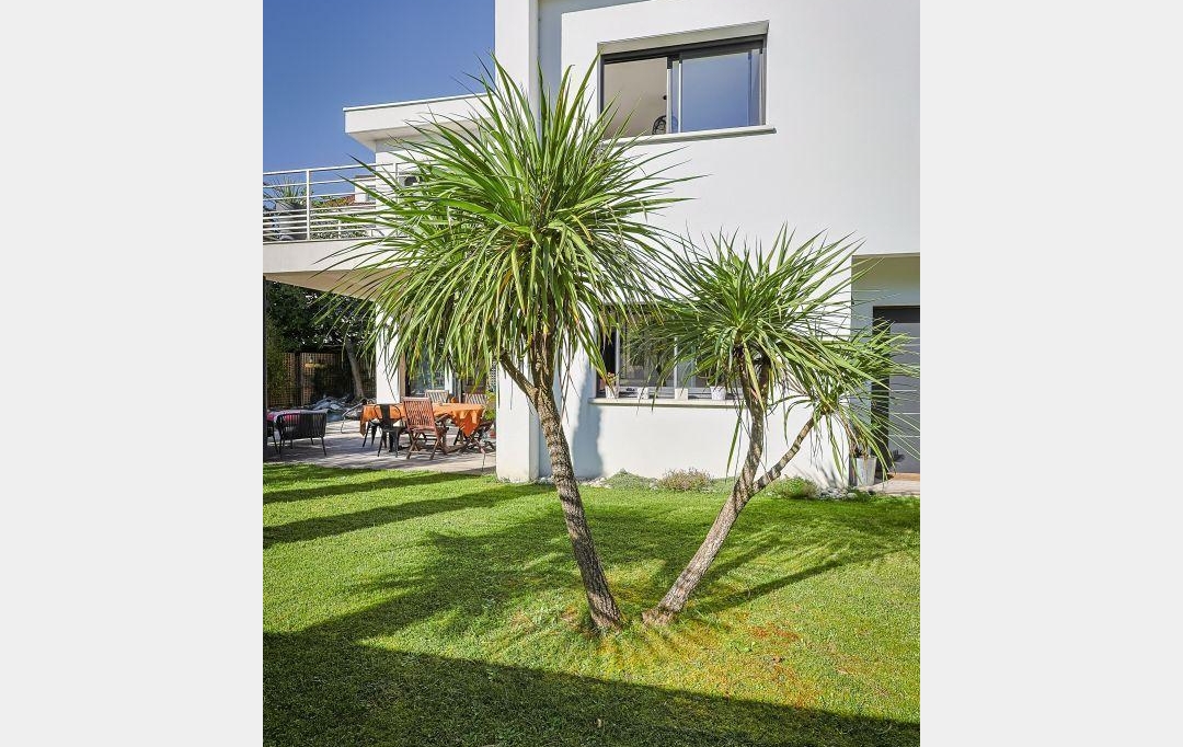 AIC IMMOBILIER : Maison / Villa | PAU (64000) | 160 m2 | 680 000 € 