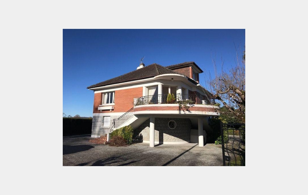 ACCESS IMMOBILIER : Maison / Villa | OLORON-SAINTE-MARIE (64400) | 240 m2 | 234 000 € 