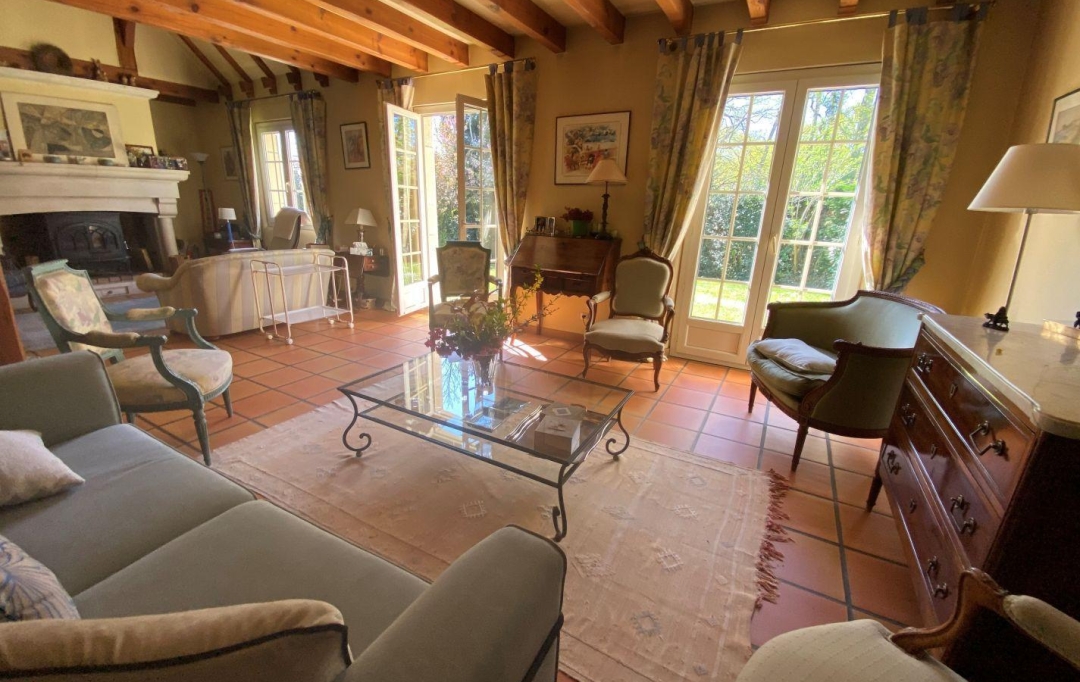 AIC IMMOBILIER : Maison / Villa | IDRON (64320) | 180 m2 | 475 000 € 