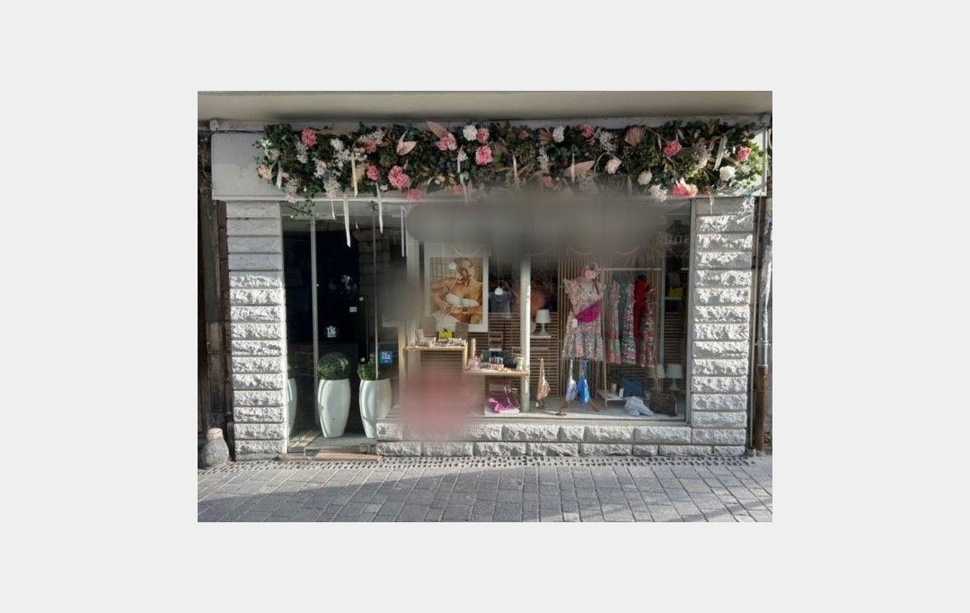 AIC IMMOBILIER : Office | PAU (64000) | 32 m2 | 55 000 € 