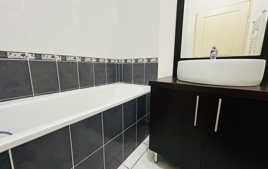 AIC IMMOBILIER : Apartment | PAU (64000) | 44 m2 | 119 000 € 