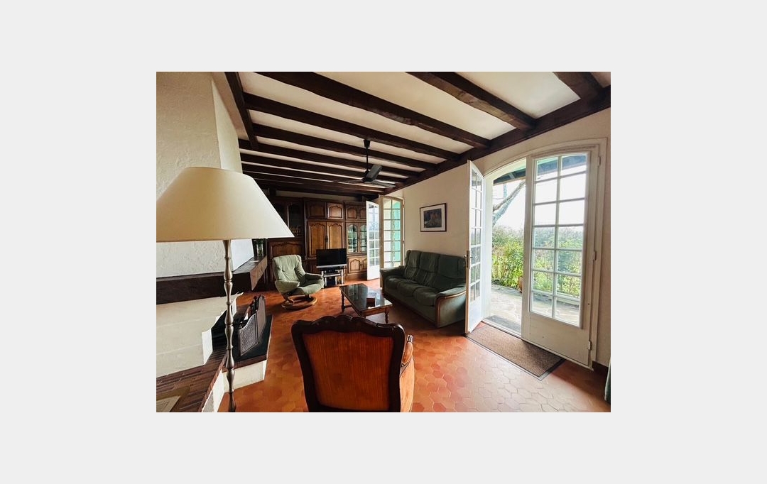 AIC IMMOBILIER : Maison / Villa | SERRES-MORLAAS (64160) | 136 m2 | 392 000 € 
