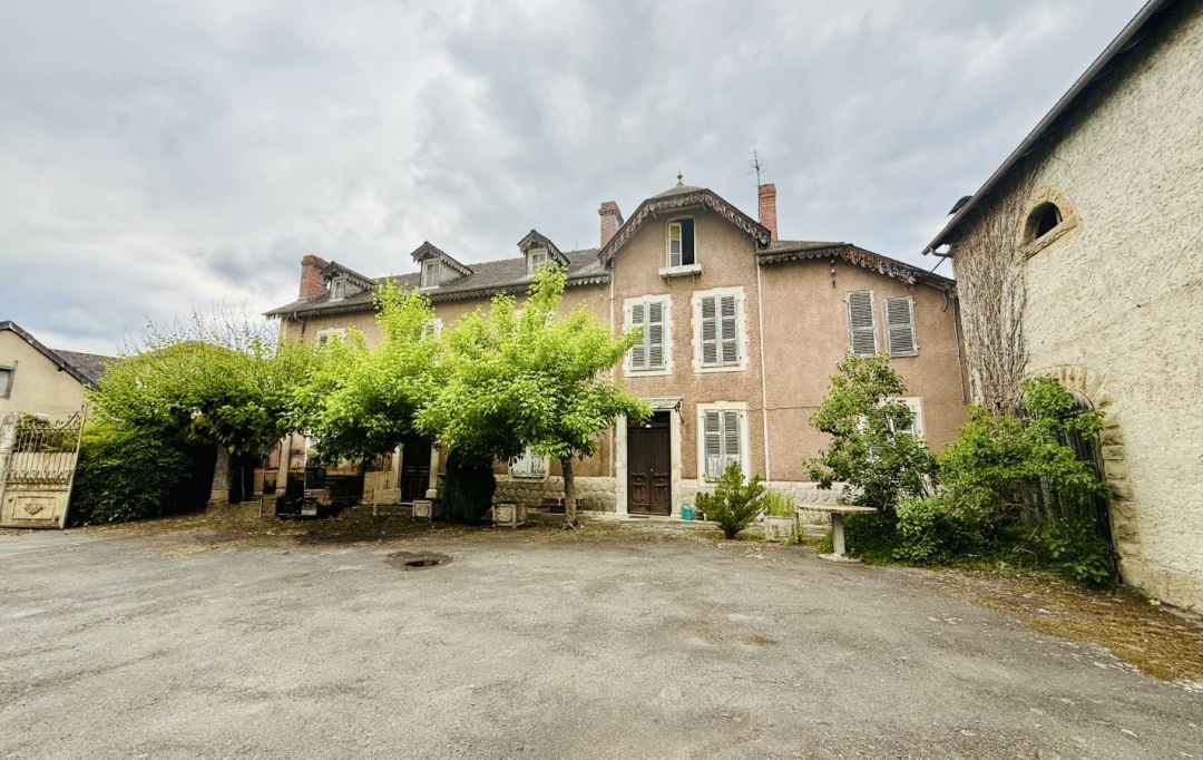 AIC IMMOBILIER : Maison / Villa | MEILLON (64510) | 220 m2 | 229 000 € 