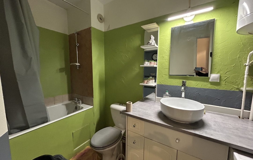 AIC IMMOBILIER : Appartement | LONS (64140) | 32 m2 | 77 000 € 