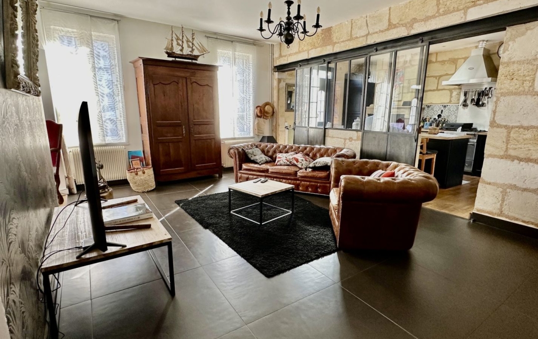 AIC IMMOBILIER : House | SAINT-LOUBES (33450) | 220 m2 | 598 000 € 