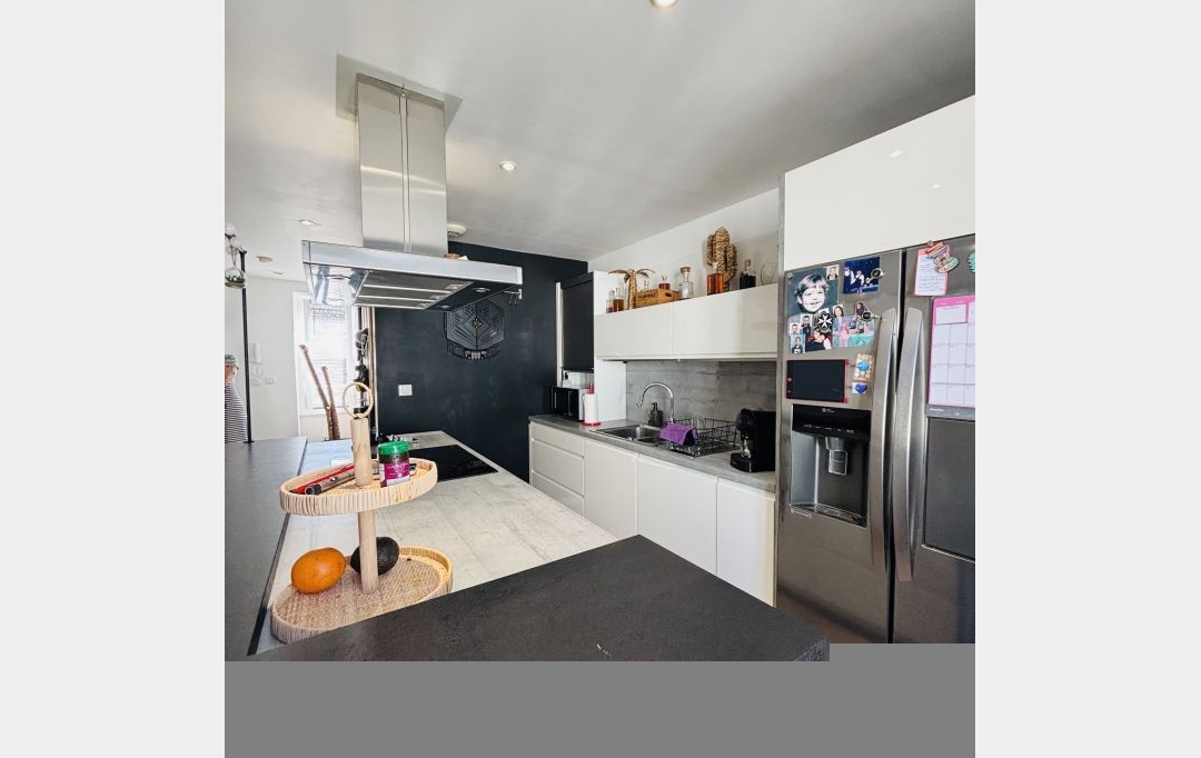 AIC IMMOBILIER : Building | NAY (64800) | 100 m2 | 250 000 € 