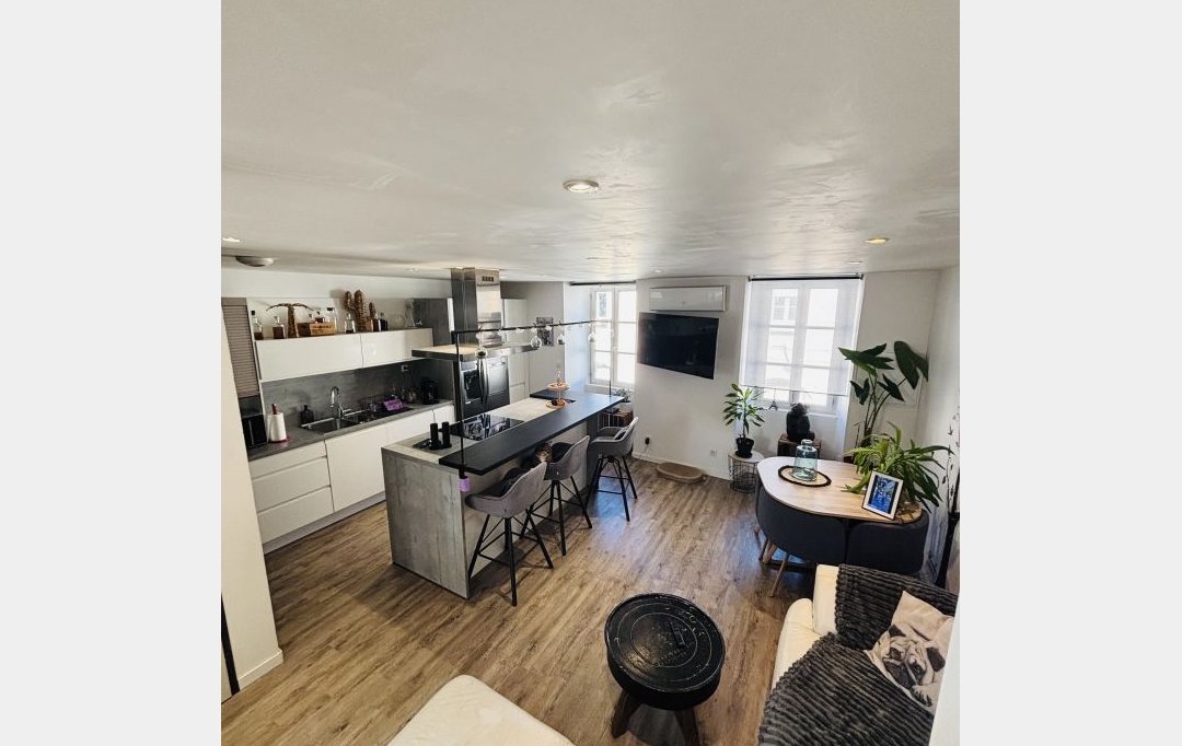AIC IMMOBILIER : Building | NAY (64800) | 100 m2 | 250 000 € 