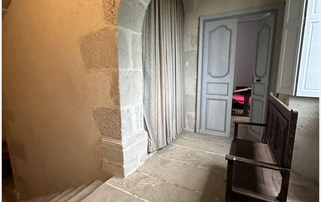 AIC IMMOBILIER : Domaines / Propriétés | FONTET (33190) | 528 m2 | 650 000 &euro; 