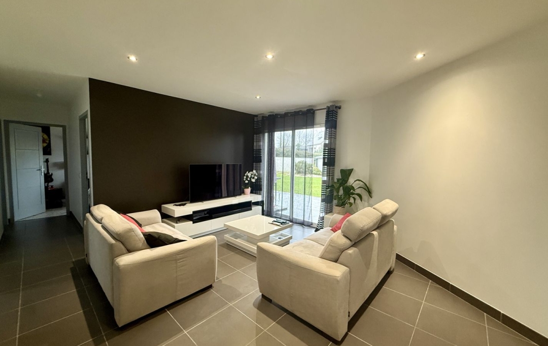 AIC IMMOBILIER : Maison / Villa | MAZEROLLES (64230) | 116 m2 | 315 000 &euro; 