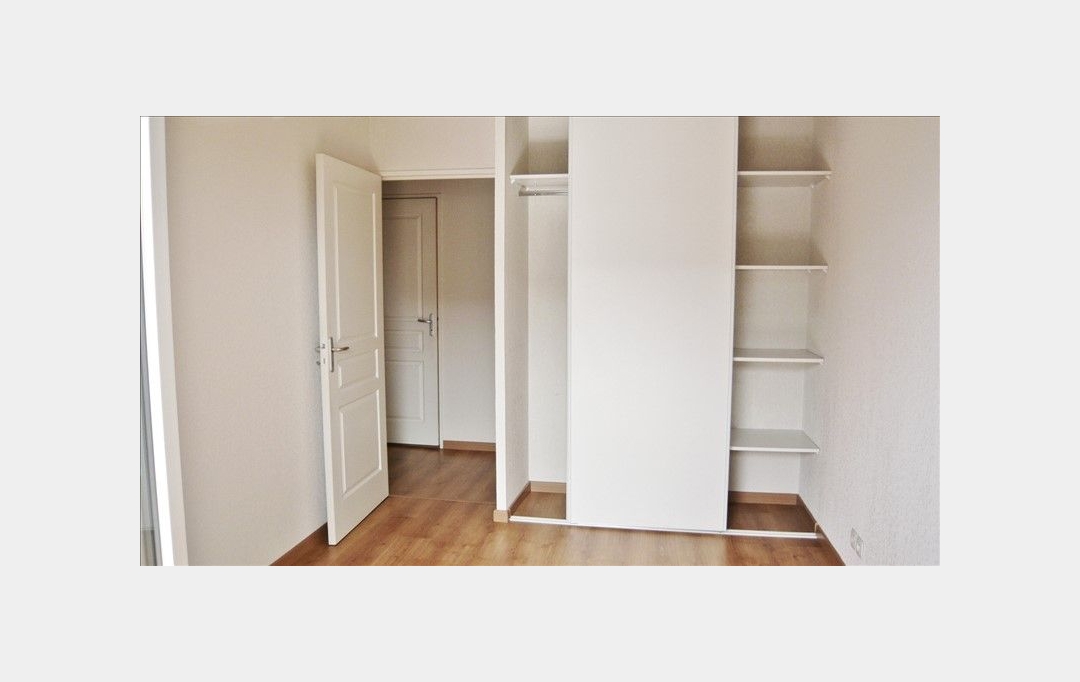 AIC IMMOBILIER : Appartement | LONS (64140) | 65 m2 | 159 500 &euro; 