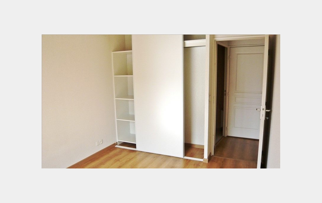 AIC IMMOBILIER : Appartement | LONS (64140) | 65 m2 | 159 500 &euro; 