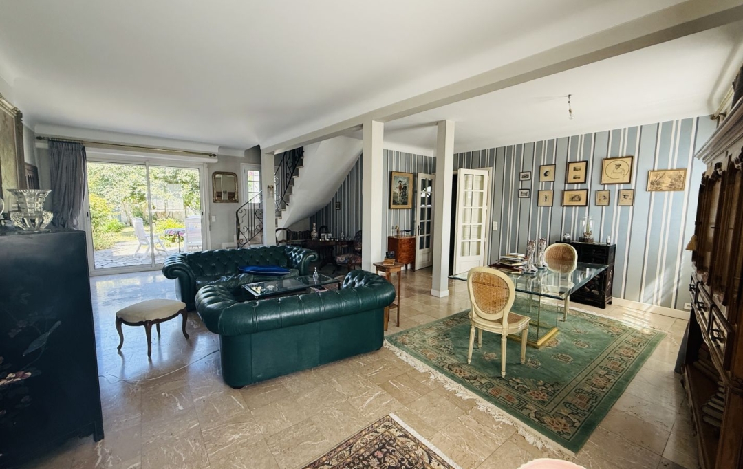 AIC IMMOBILIER : Maison / Villa | GELOS (64110) | 166 m2 | 365 000 &euro; 