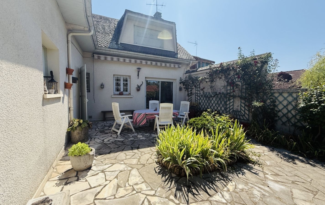 AIC IMMOBILIER : Maison / Villa | GELOS (64110) | 166 m2 | 365 000 &euro; 