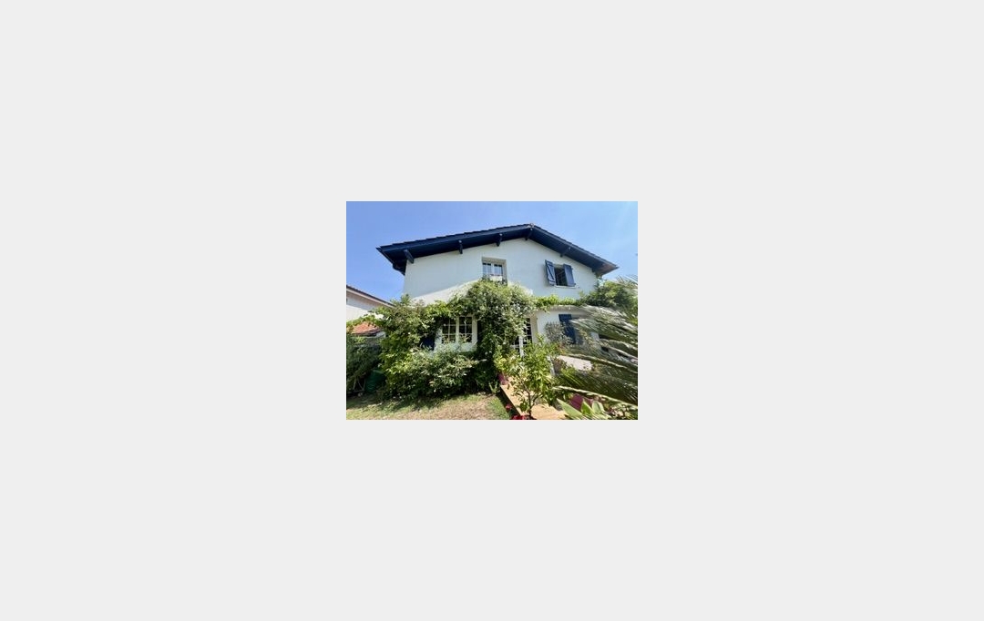 AIC IMMOBILIER : Maison / Villa | BIARRITZ (64200) | 185 m2 | 1 330 000 &euro; 
