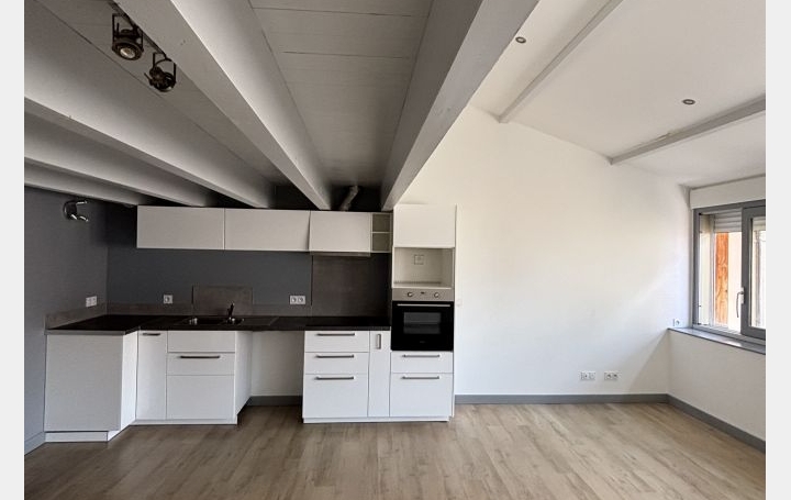 Appartement P4   PAU  75 m2 1 015 € 