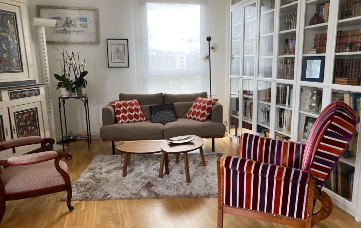 Appartement P4 BORDEAUX 88 m2 420 000 € Appartement P4 BORDEAUX 88 m2 420 000 €