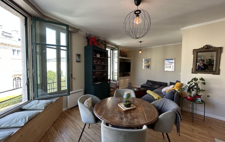 Appartement P5 PAU 144 m2 399 000 € Appartement P5 PAU 144 m2 399 000 €