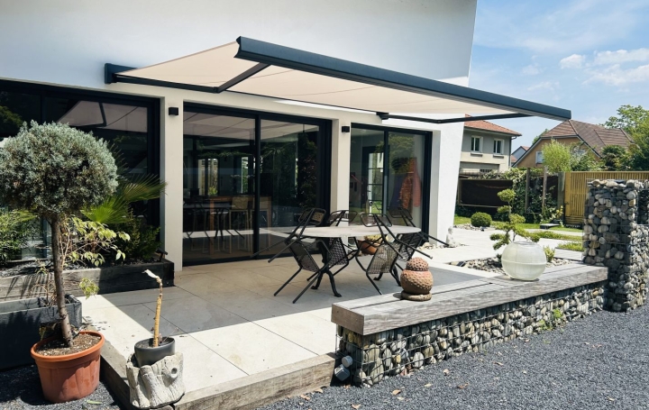 Maison JURANCON 220 m2 698 000 € Maison JURANCON 220 m2 698 000 €