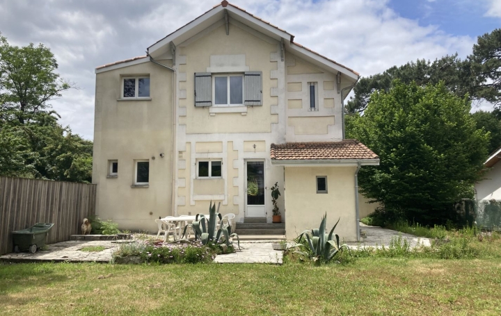 Maison PESSAC 124 m2 398 000 € Maison PESSAC 124 m2 398 000 €