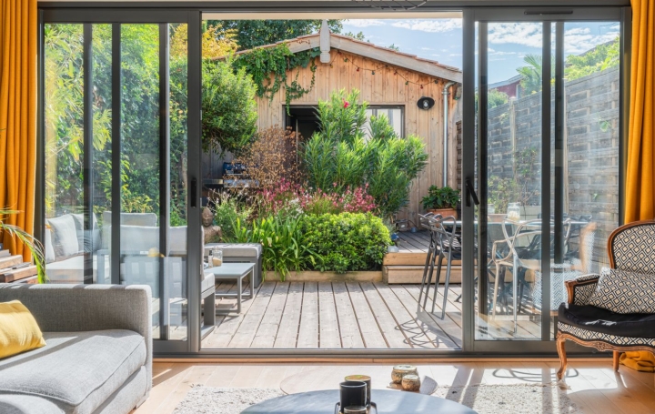  AIC IMMOBILIER House | BORDEAUX (33000) | 160 m2 | 750 000 € 