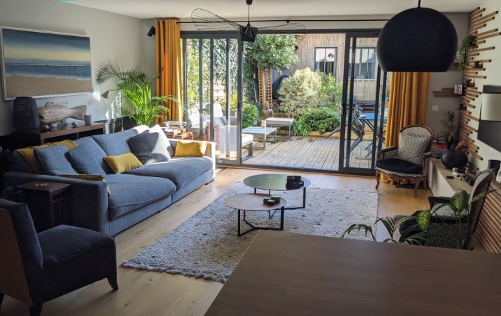  AIC IMMOBILIER House | BORDEAUX (33000) | 160 m2 | 750 000 € 